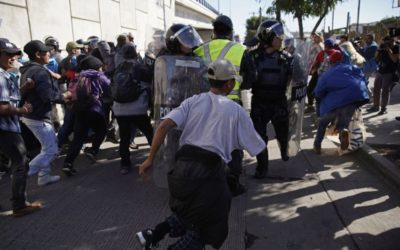 Trump amenaza con cierre permanente de la frontera con México