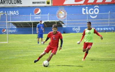 (((GALERÍA)))  Xelajú entrenó en horario matutino