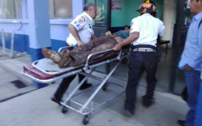 Dos hombres fueron rescatados, luego de quedar soterrados en Sololá