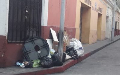Analizan problemática de basura en Xela