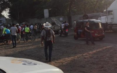 ¿Qué exigen los vecinos que bloquean ruta?