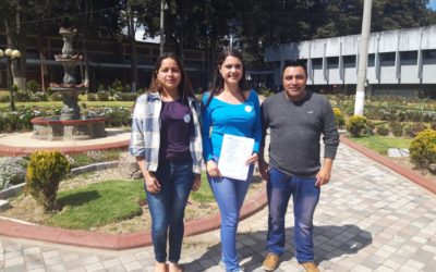 Estudiantes del Cunoc recolectan útiles escolares que entregarán en escuela en Totonicapán