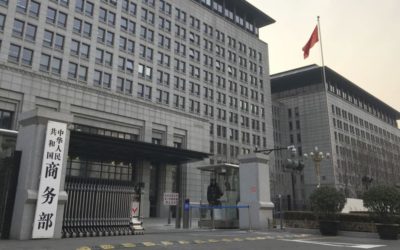 EE.UU. y China concluyen reuniones sobre disputa comercial con esperanza de acuerdo