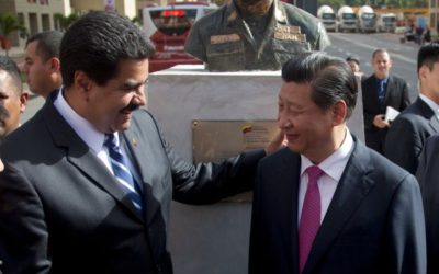 China ofrece ayuda a Maduro para restablecer energía