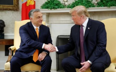 Trump elogia política de línea dura de inmigración de Hungría
