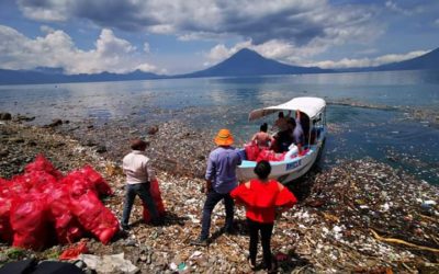 ¿Cuántas toneladas de basura llegaron en dos días al lago de Atitlán?