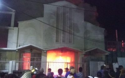 Se incendia iglesia en Santa Bárbara, Suchitepéquez