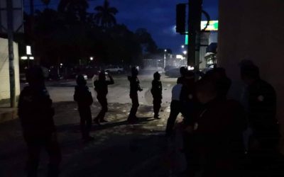 Autoridades no logran controlar a reos en Jalapa. Varios se fugaron