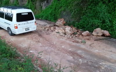 Precaución por derrumbe en la ruta entre Pana y Sololá