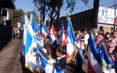Desfile de preprimaria recorre principales calles de Xela