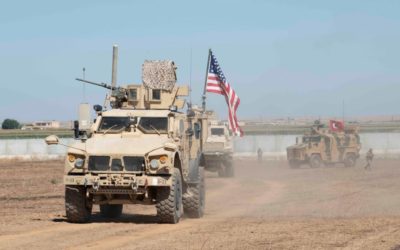 EE.UU. comienza a retirar tropas del norte de Siria, Trump alega que es «demasiado costoso»