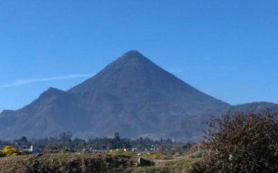 Riesgo por terreno vulnerable en volcán Santa María