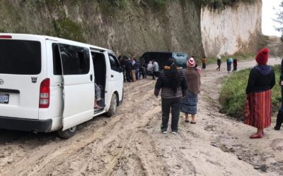 Mal estado de carreteras provoca suspensión de clases en Totonicapán