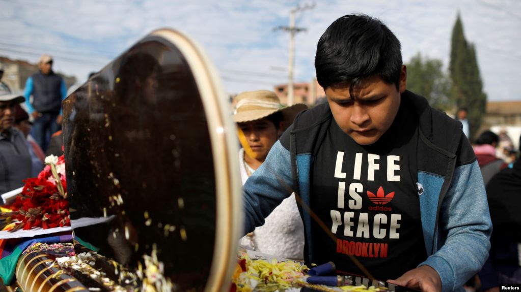 Bolivia: Gobierno de transición defiende uso de medidas extremas de parte de las Fuerzas Armadas