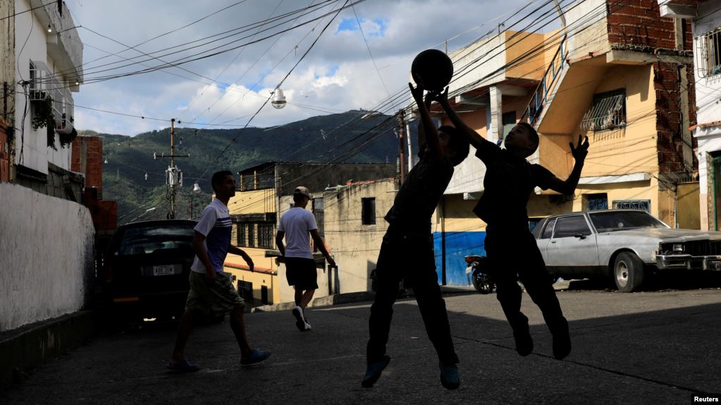Venezuela: Informe revela aumento de cifra de niños separados de padres migrantes