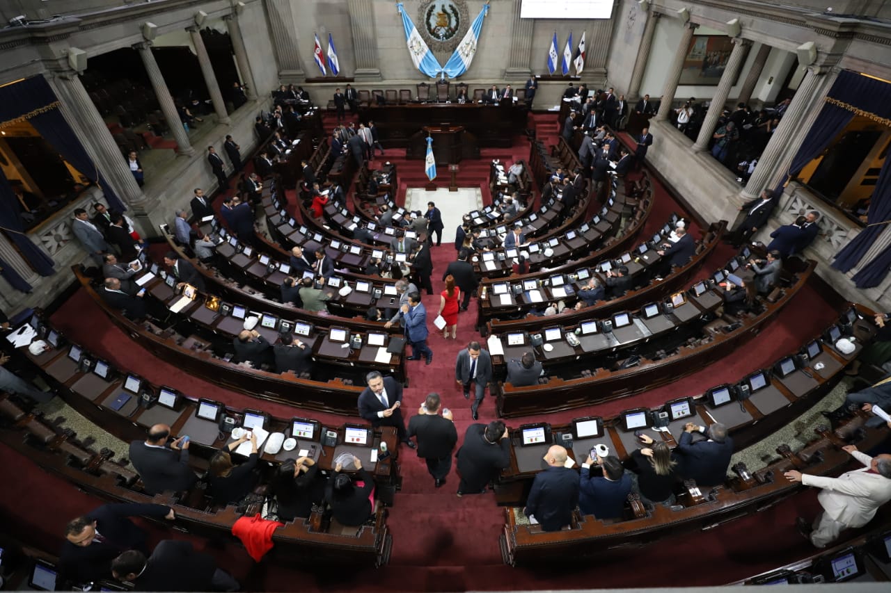 Congreso gasta al mes más de Q400 mil en personal para diputados por Quetzaltenango