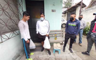 Exjugadores de Xelajú MC apoyan a entrenador quetzalteco