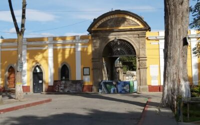 ¿Cuántas personas han fallecido por COVID-19 en Quetzaltenango?