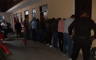 Club nocturno con fachada de cevichería. El escenario de fiesta clandestina realizada en San Marcos