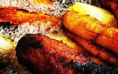 Quetzaltecos apoyan a venta de plátanos «El Lucerito», la tradición quetzalteca que regresa después de cinco meses