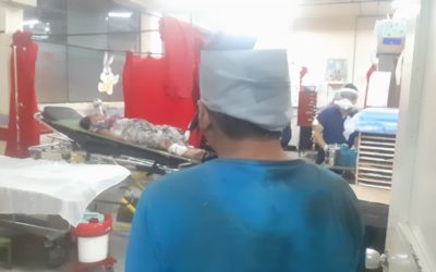 Cinco personas caen a barranco de unos 100 metros