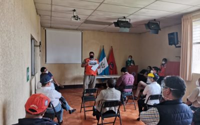 ¿Cuál es el motivo de la reunión entre autoridades de salud y alcaldes de Quetzaltenango?
