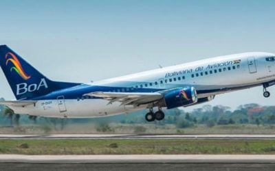 Bolivia reabre vuelos internacionales y reanuda actividades