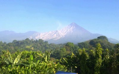 Organizarán coordinadoras locales de emergencia en comunidades cercanas al Volcán Santiaguito