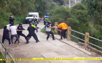 Localizan, entre costales, cadáver en La Esperanza