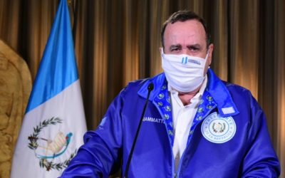 Giammttei, en Cadena Nacional de menos de tres minutos, expresa preocupación por fondos para nutrición