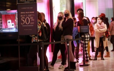 EE.UU.: un Viernes Negro acechado por la pandemia