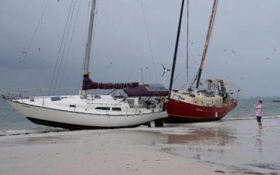 Tormenta Eta toca tierra en Florida y causa torrenciales lluvias