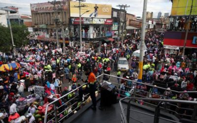 Colombia supera el millón y medio de casos de COVID-19 y anuncia nuevas restricciones
