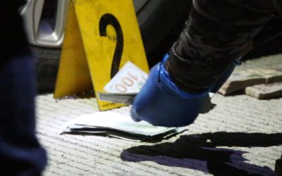 Dos mujeres y un hombre llevaban 30 mil dólares sin respaldo