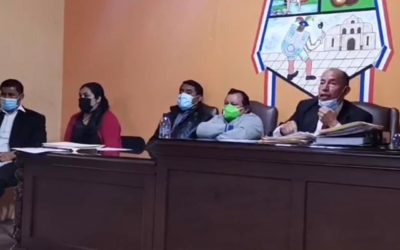 Representantes de 14 comunidades exponen inconformidades el alcalde de San Cristóbal