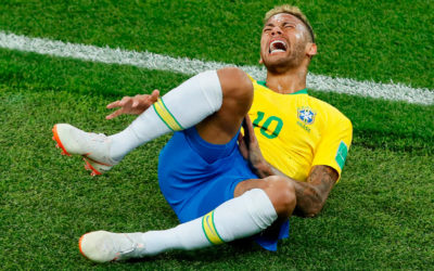 Neymar despide un año difícil, con fiesta de más de 500 personas