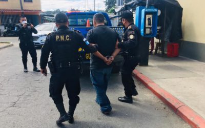 Taxista portaba arma ilegal