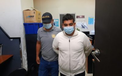 Jorge Rafael Zea, va a prisión preventiva señalado de matar a su esposa