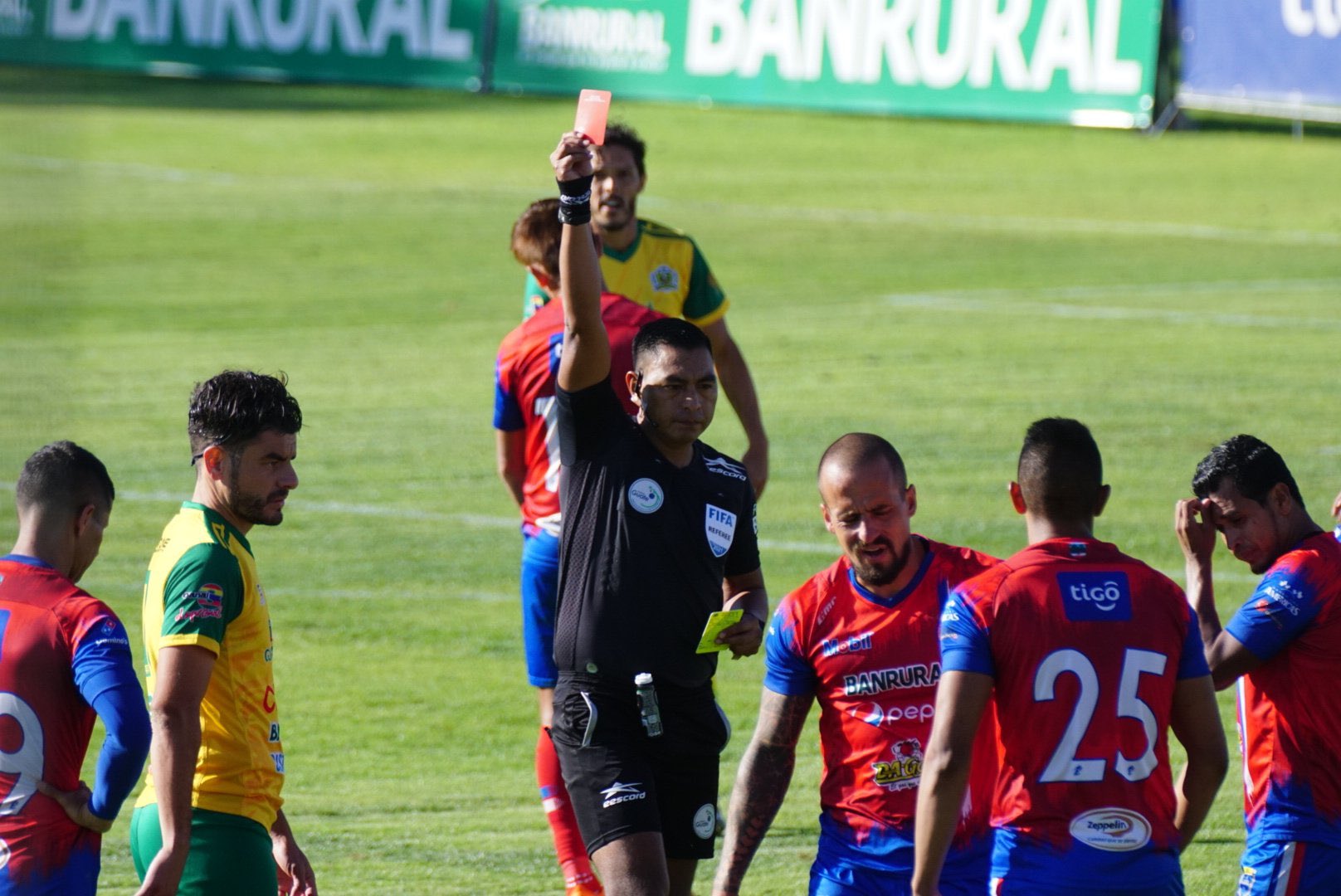 Guastatoya elimina a un Xelajú MC sin ideas