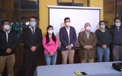 ¿Quiénes integran junta directiva del Centro Intercultural de Quetzaltenango?