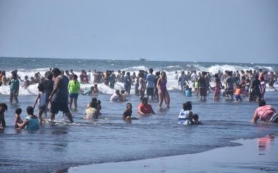 Miles de guatemaltecos viajaron al Puerto San José, Escuintla, para celebrar el Año Nuevo 2021