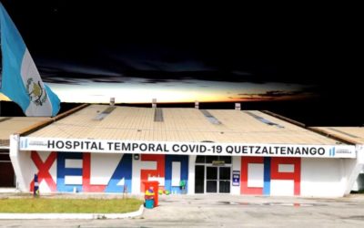 Hospital CEFEMERQ: Carteles de agradecimiento, decoración, donativos de alimentos y testimonios