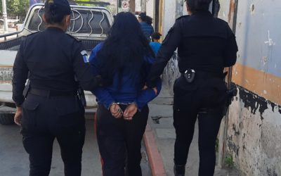 Mujer detenida por asesinar, con arma blanca, a su conviviente