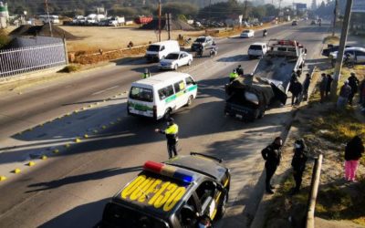 Accidente de tránsito en un ingreso a la ciudad de Quetzaltenango deja dos heridos