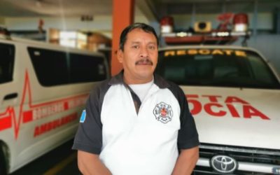 Se recupera bombero herido durante rescate en el Cerro Quemado