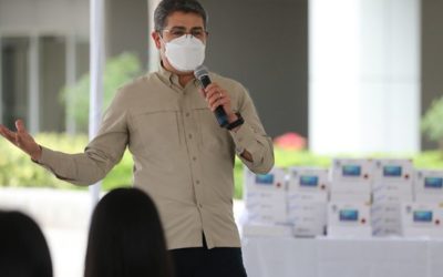 El presidente de Honduras niega vínculos con el narcotráfico