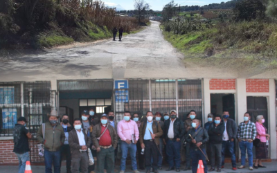 Vecinos, agricultores y transportistas, se unen y claman por reconstrucción de ruta