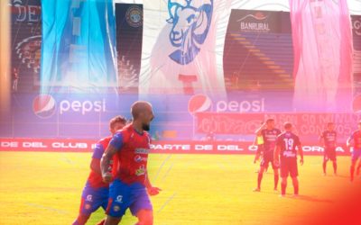 Sufrido triunfo de Xelajú sobre Iztapa en la celebración de su 79 aniversario