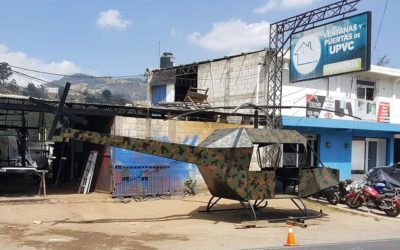 Hermanos construyen helicóptero en Quetzaltenango