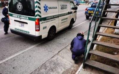 Hombre localizado a orilla de carretera tiene heridas y signos de hipotermia